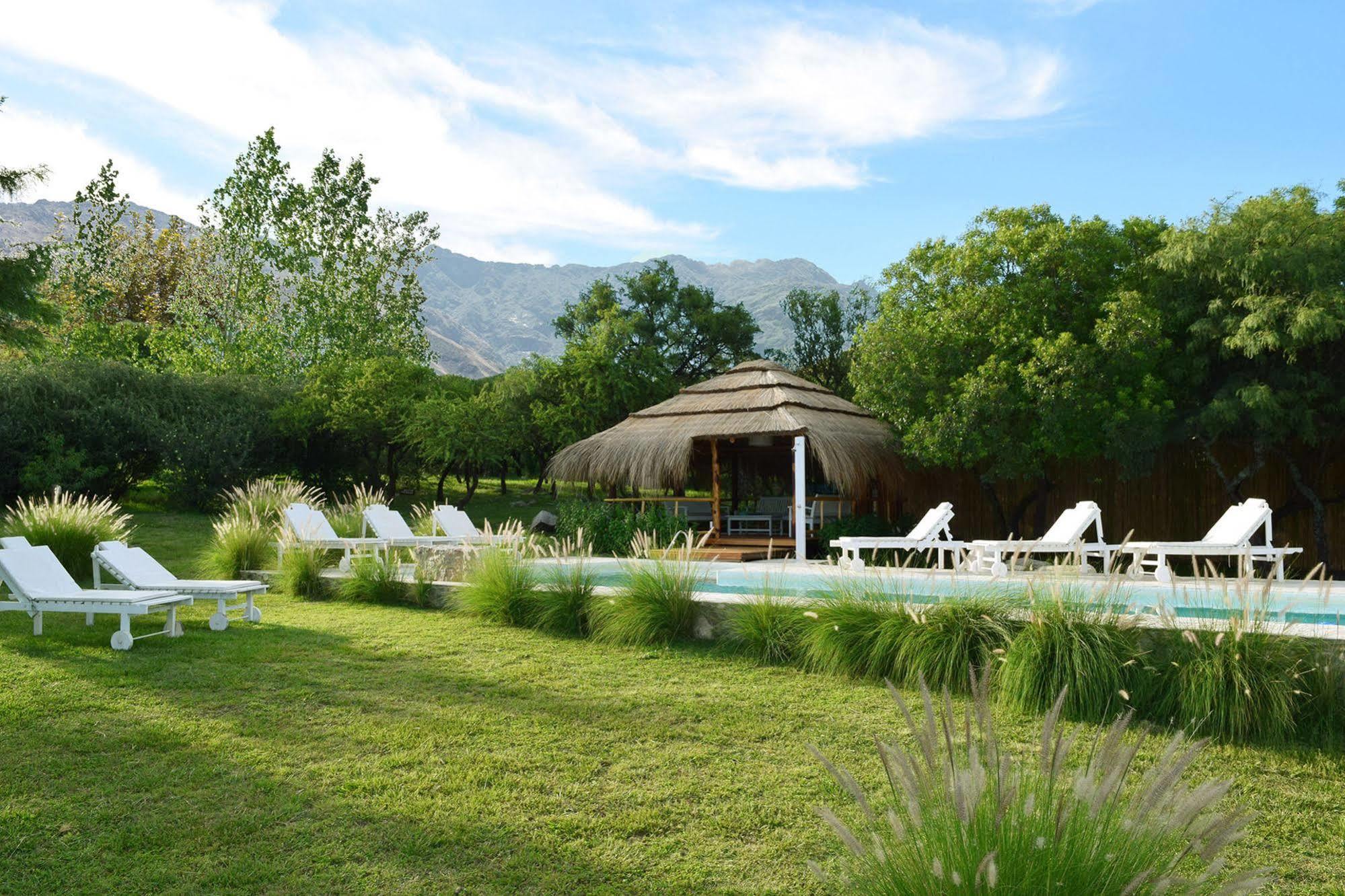 Las Dalias Villa de Las Rosas Exterior foto